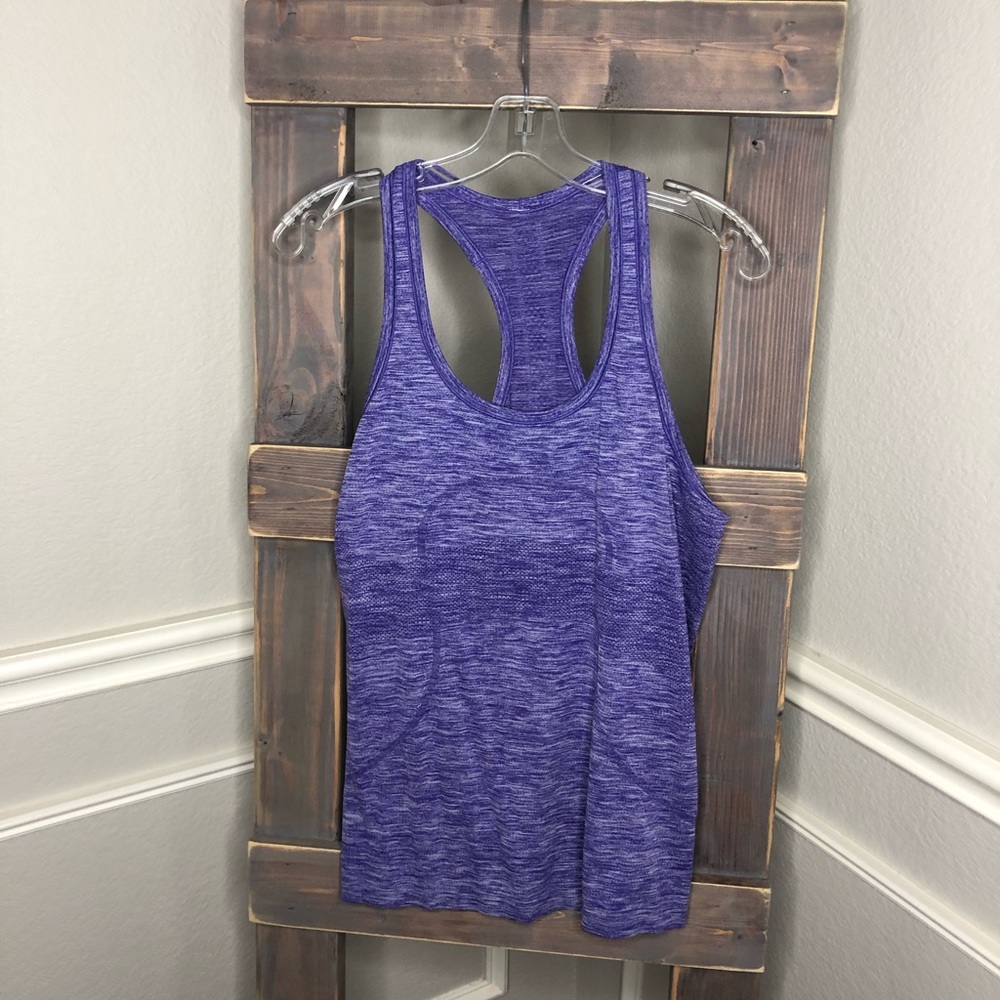 Lululemon tank top